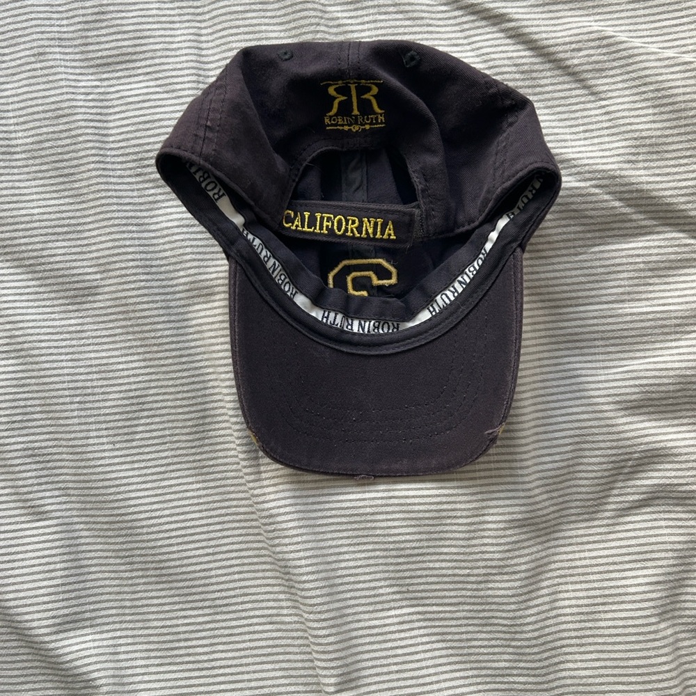 Robin Ruth Black California Cap - Picture 7 of 8